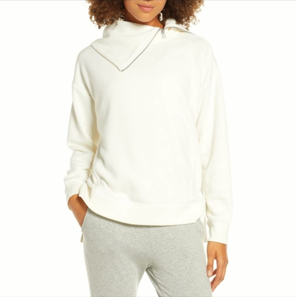 Zella Quinn Pullover Sweater side small